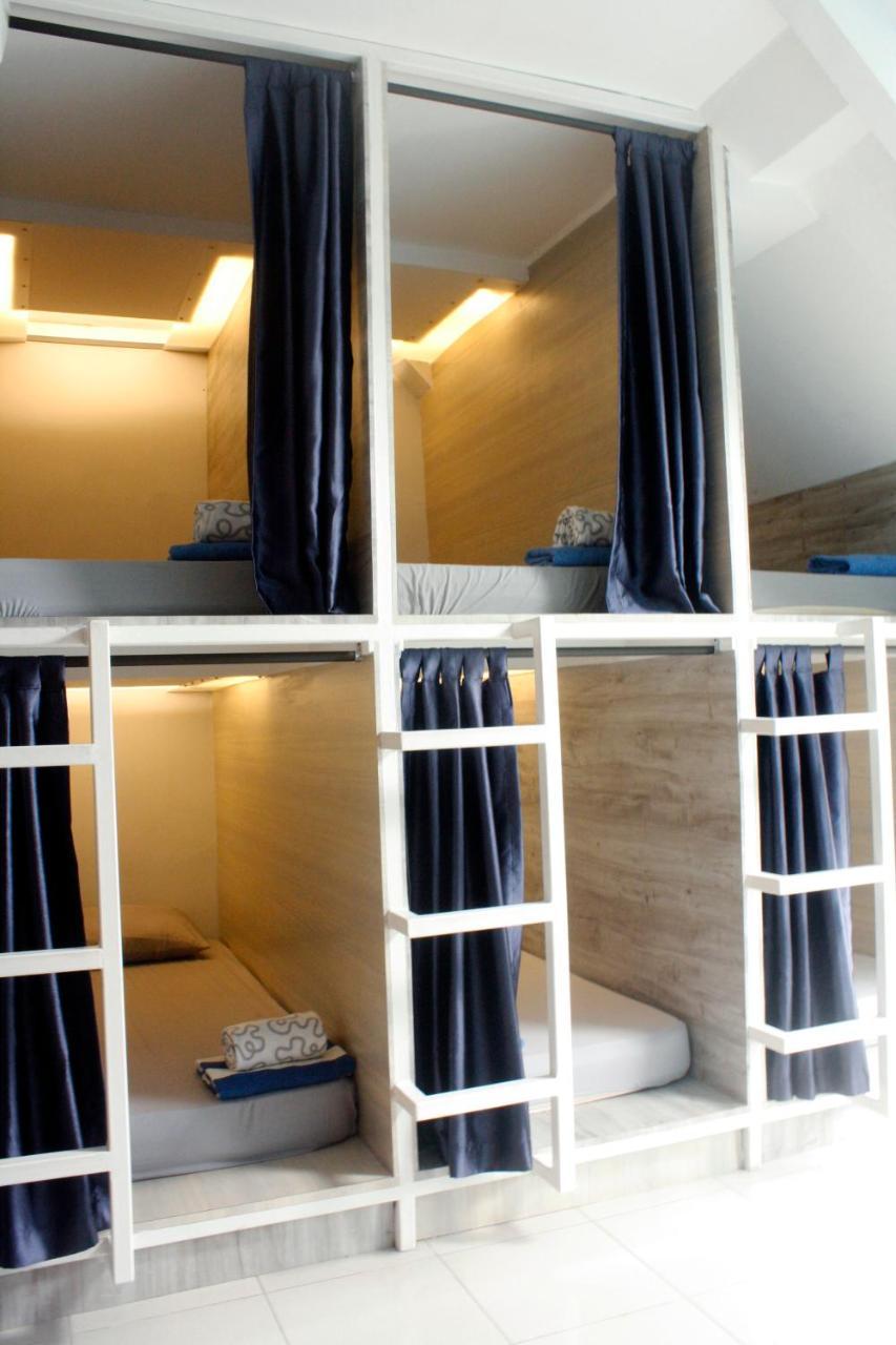 The Attic Bed & Breakfast Bandung Exterior foto